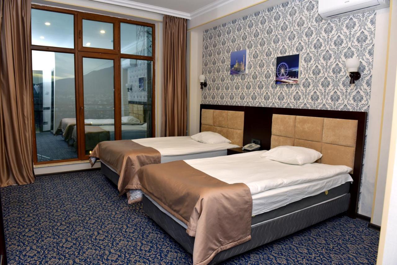 Ruma Qala Hotel Şǝki Eksteriør billede