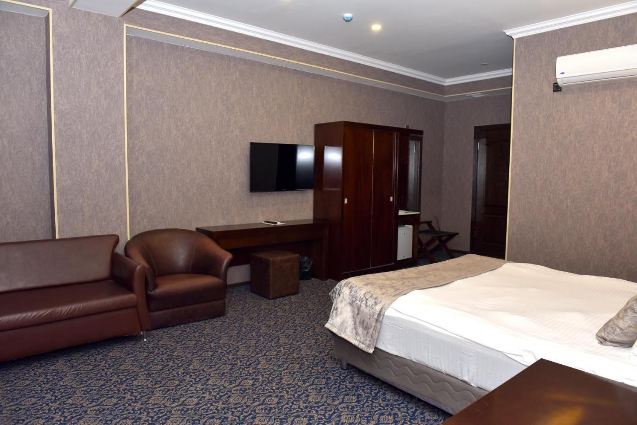 Ruma Qala Hotel Şǝki Eksteriør billede