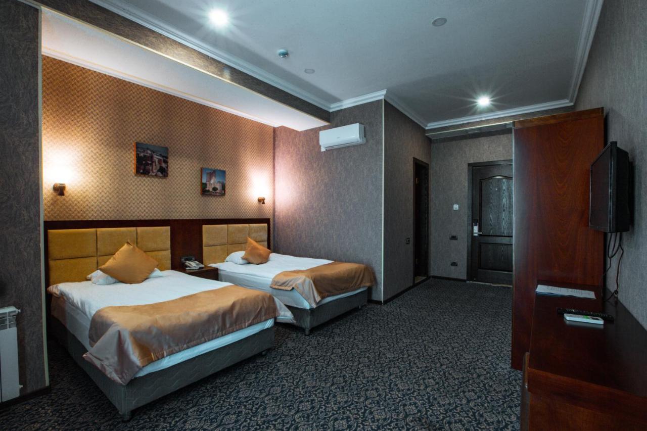 Ruma Qala Hotel Şǝki Eksteriør billede