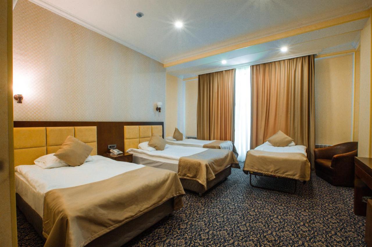 Ruma Qala Hotel Şǝki Eksteriør billede