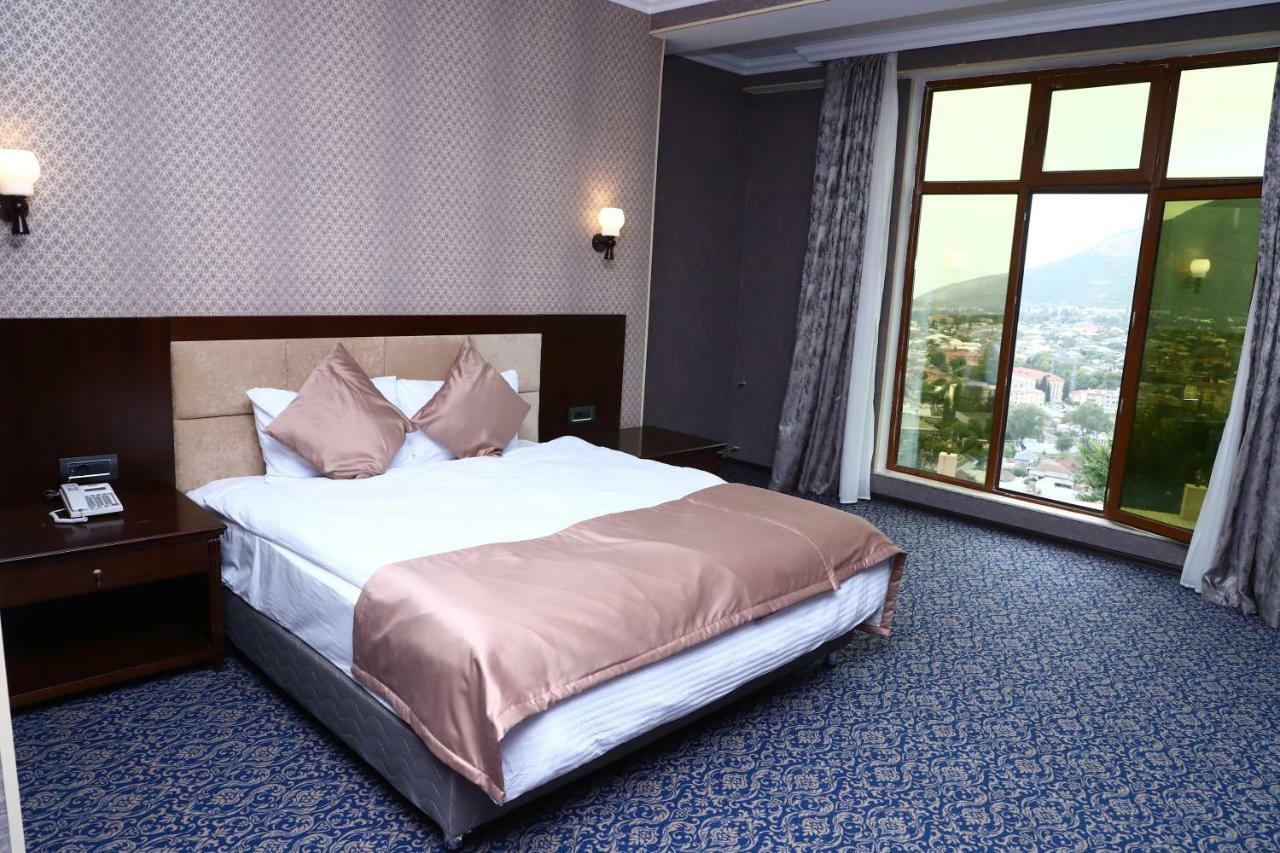 Ruma Qala Hotel Şǝki Eksteriør billede